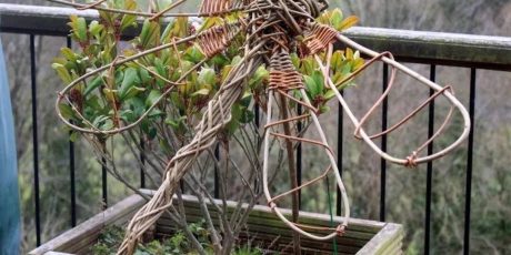 Willow Craft Workshop – Garden Decor with Hedges and Hurdles